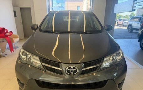 Toyota RAV4, 2014 год, 1 690 500 рублей, 2 фотография