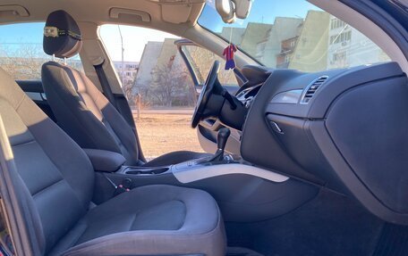 Audi A4, 2011 год, 780 000 рублей, 10 фотография