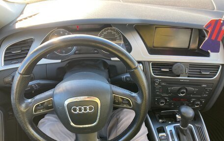 Audi A4, 2011 год, 780 000 рублей, 14 фотография