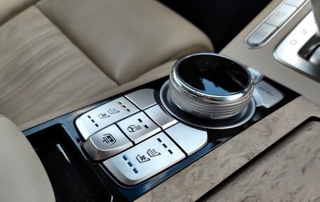 Genesis G90 I рестайлинг, 2019 год, 5 300 000 рублей, 31 фотография