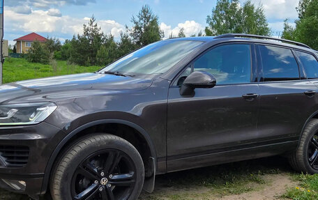Volkswagen Touareg III, 2015 год, 2 600 000 рублей, 7 фотография