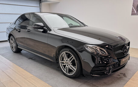 Mercedes-Benz E-Класс, 2020 год, 3 700 000 рублей, 3 фотография