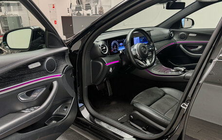 Mercedes-Benz E-Класс, 2020 год, 3 700 000 рублей, 9 фотография