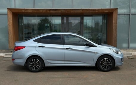 Hyundai Solaris II рестайлинг, 2013 год, 790 000 рублей, 4 фотография