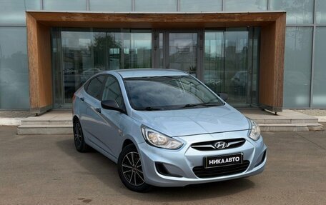 Hyundai Solaris II рестайлинг, 2013 год, 790 000 рублей, 3 фотография
