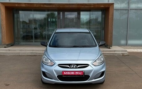 Hyundai Solaris II рестайлинг, 2013 год, 790 000 рублей, 2 фотография