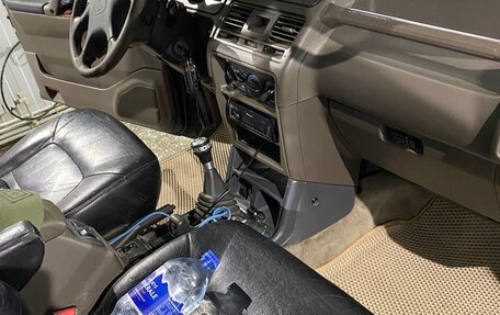 Mitsubishi Pajero III рестайлинг, 1999 год, 850 000 рублей, 19 фотография