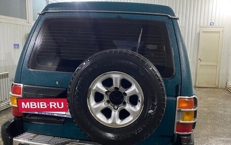 Mitsubishi Pajero III рестайлинг, 1999 год, 850 000 рублей, 16 фотография