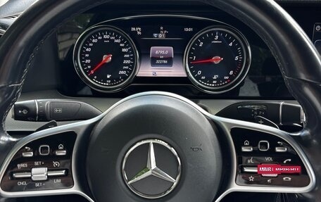Mercedes-Benz E-Класс, 2019 год, 1 850 000 рублей, 10 фотография