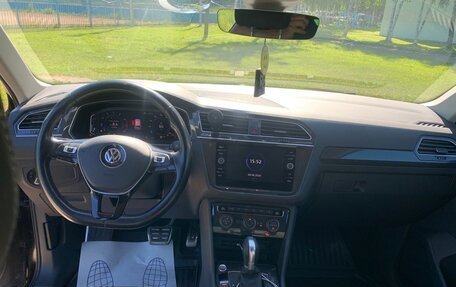 Volkswagen Tiguan II, 2019 год, 2 350 000 рублей, 9 фотография
