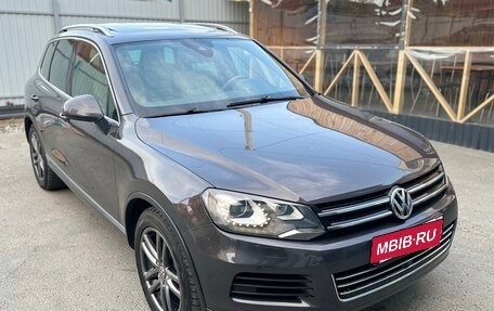 Volkswagen Touareg III, 2011 год, 2 049 999 рублей, 5 фотография