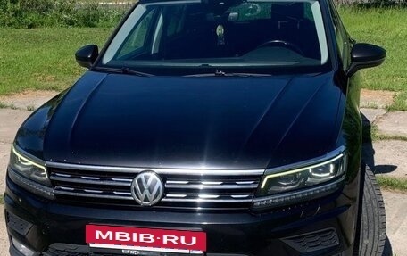 Volkswagen Tiguan II, 2019 год, 2 350 000 рублей, 8 фотография