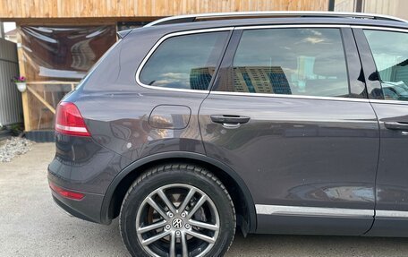 Volkswagen Touareg III, 2011 год, 2 049 999 рублей, 7 фотография