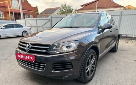 Volkswagen Touareg III, 2011 год, 2 049 999 рублей, 12 фотография