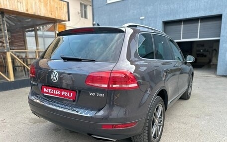 Volkswagen Touareg III, 2011 год, 2 049 999 рублей, 8 фотография
