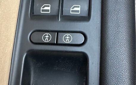 Volkswagen Touareg III, 2011 год, 2 049 999 рублей, 22 фотография