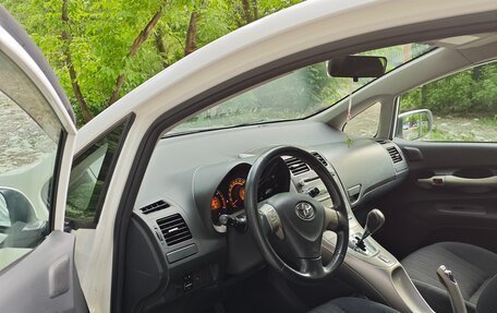 Toyota Auris II, 2007 год, 575 000 рублей, 13 фотография