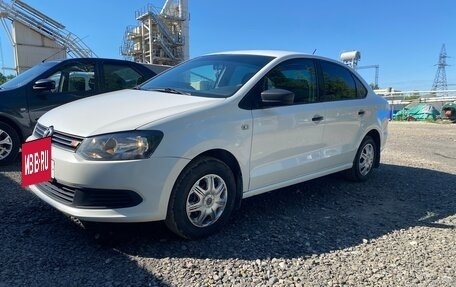 Volkswagen Polo VI (EU Market), 2013 год, 699 000 рублей, 2 фотография