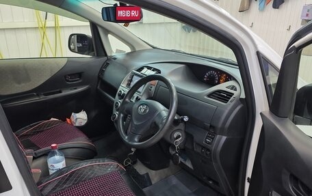 Toyota Ractis I, 2006 год, 550 000 рублей, 9 фотография