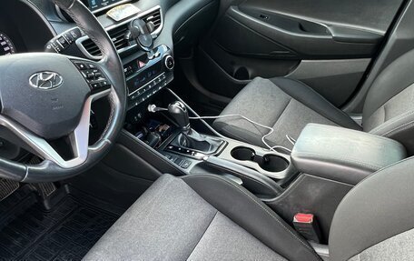 Hyundai Tucson III, 2019 год, 2 600 000 рублей, 6 фотография