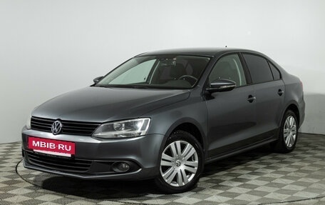 Volkswagen Jetta VI, 2011 год, 749 585 рублей, 2 фотография