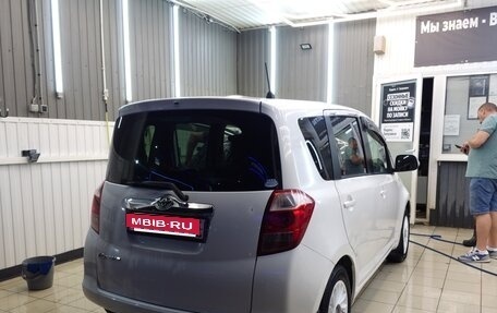 Toyota Ractis I, 2006 год, 550 000 рублей, 4 фотография
