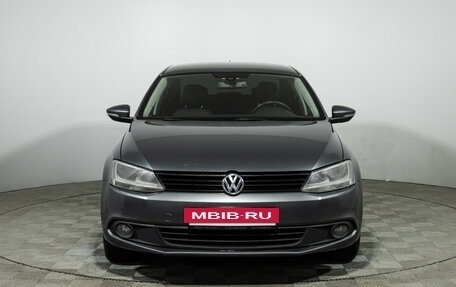 Volkswagen Jetta VI, 2011 год, 749 585 рублей, 3 фотография