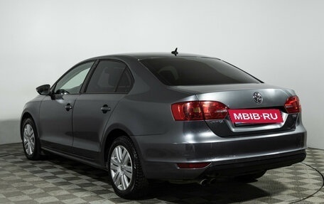 Volkswagen Jetta VI, 2011 год, 749 585 рублей, 8 фотография