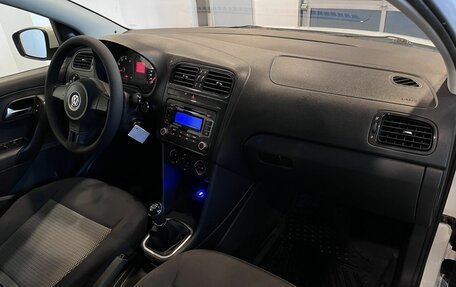 Volkswagen Polo VI (EU Market), 2014 год, 730 000 рублей, 12 фотография