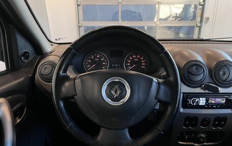 Renault Logan I, 2010 год, 260 000 рублей, 10 фотография