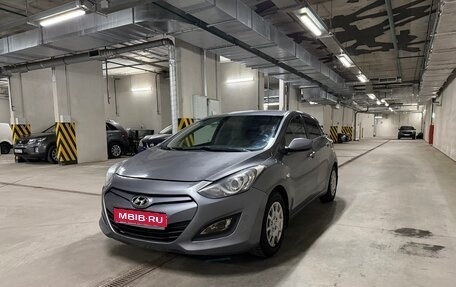 Hyundai i30 II рестайлинг, 2013 год, 770 000 рублей, 1 фотография