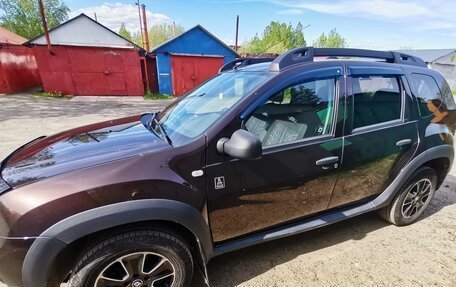 Renault Duster I рестайлинг, 2017 год, 1 420 000 рублей, 4 фотография