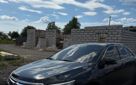 Toyota Camry, 2015 год, 1 450 000 рублей, 2 фотография
