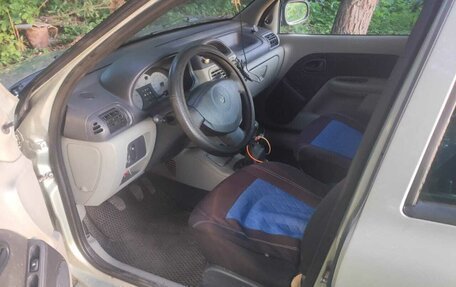 Renault Symbol I, 2003 год, 300 000 рублей, 17 фотография