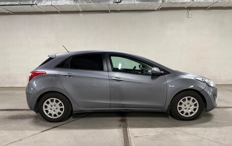 Hyundai i30 II рестайлинг, 2013 год, 770 000 рублей, 4 фотография