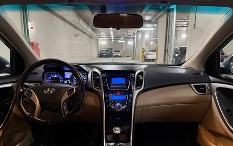 Hyundai i30 II рестайлинг, 2013 год, 770 000 рублей, 10 фотография