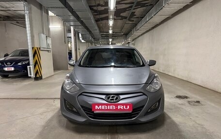 Hyundai i30 II рестайлинг, 2013 год, 770 000 рублей, 2 фотография