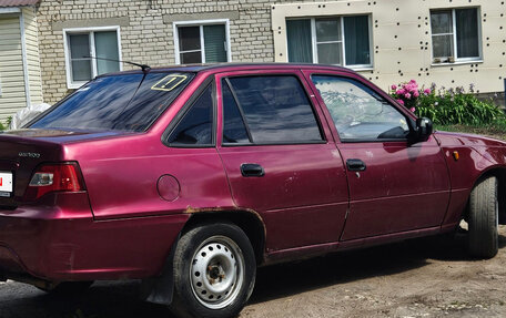 Daewoo Nexia I рестайлинг, 2011 год, 200 000 рублей, 2 фотография