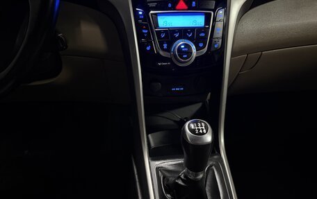 Hyundai i30 II рестайлинг, 2013 год, 770 000 рублей, 12 фотография