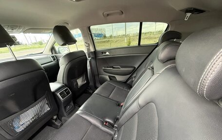 KIA Sportage IV рестайлинг, 2019 год, 2 000 000 рублей, 22 фотография
