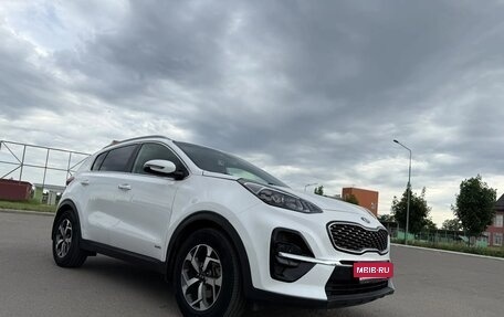 KIA Sportage IV рестайлинг, 2019 год, 2 000 000 рублей, 16 фотография