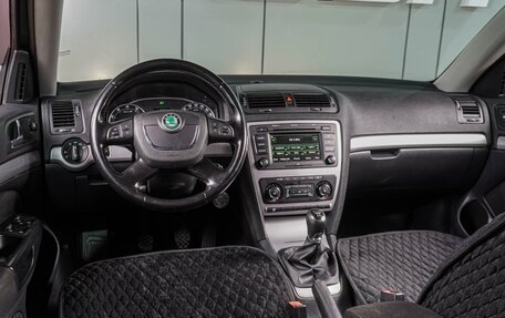 Skoda Octavia, 2011 год, 1 069 000 рублей, 6 фотография