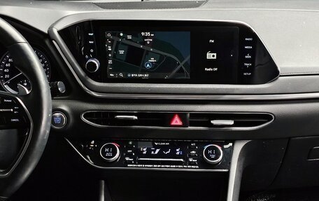 Hyundai Sonata VIII, 2020 год, 2 015 000 рублей, 13 фотография