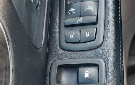 Chrysler Voyager IV, 2011 год, 1 500 000 рублей, 17 фотография