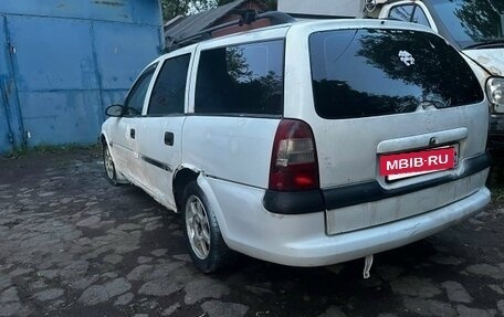 Opel Vectra B рестайлинг, 1997 год, 65 000 рублей, 3 фотография