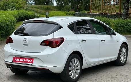 Opel Astra J, 2013 год, 710 000 рублей, 4 фотография