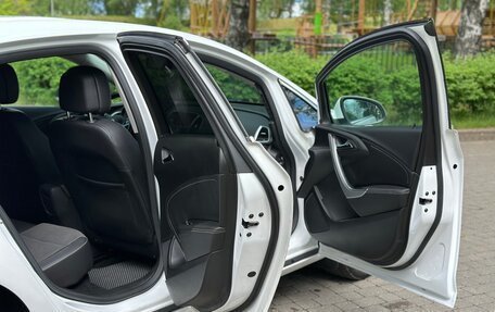 Opel Astra J, 2013 год, 710 000 рублей, 20 фотография