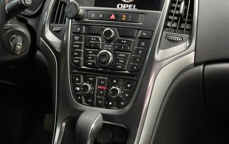 Opel Astra J, 2013 год, 710 000 рублей, 25 фотография