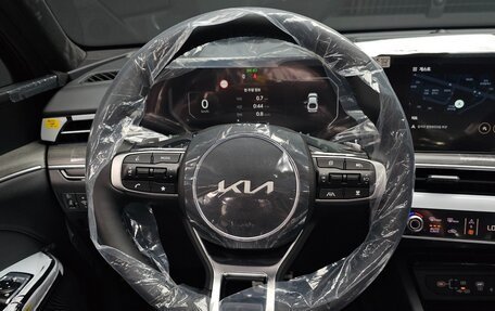KIA K5, 2026 год, 4 027 000 рублей, 10 фотография