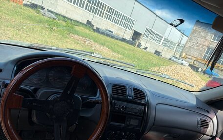 Mazda 323, 1999 год, 70 000 рублей, 3 фотография